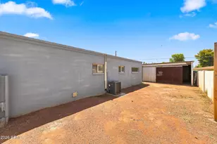 1335 E 8th St, Mesa, AZ 85203 - Photo 40