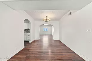 1335 E 8th St, Mesa, AZ 85203 - Photo 22