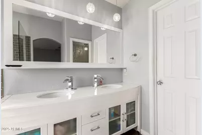 5257 W Belmont Avenue, Glendale, AZ 85301 - Photo 12