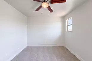 11036 W College Dr, Phoenix, AZ 85037 - Photo 16