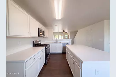 11036 W College Drive, Phoenix, AZ 85037 - Photo 8