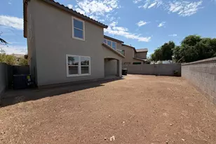 11036 W College Dr, Phoenix, AZ 85037 - Photo 32