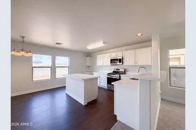11036 W College Drive, Phoenix, AZ 85037 - Photo 2
