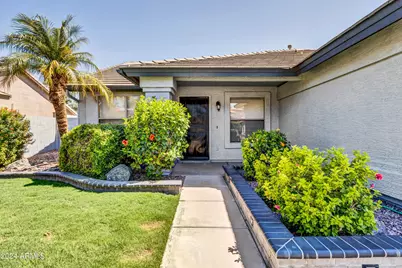 1113 E Betsy Lane, Gilbert, AZ 85296 - Photo 4