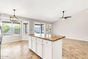 1113 E Betsy Ln, Gilbert, AZ 85296 - Photo 16