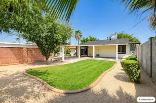 3431 W Country Gables Dr, Phoenix, AZ 85053 - Photo 4