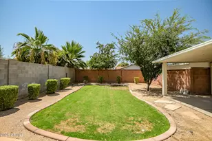 3431 W Country Gables Dr, Phoenix, AZ 85053 - Photo 24