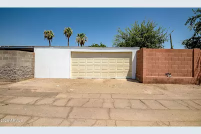 3431 W Country Gables Drive, Phoenix, AZ 85053 - Photo 26