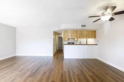 8808 N 8th Street #203, Phoenix, AZ 85020 - Photo 8
