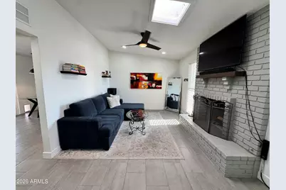 12453 N 29th Avenue, Phoenix, AZ 85029 - Photo 2