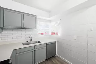 1911 E Amelia Ave, Phoenix, AZ 85016 - Photo 12