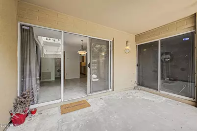 2233 E Highland Avenue #138, Phoenix, AZ 85016 - Photo 18