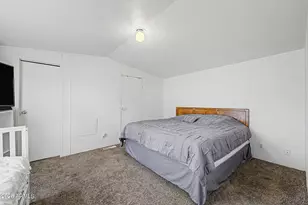 19401 N 7th St, Phoenix, AZ 85024 - Photo 14