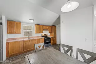 19401 N 7th St, Phoenix, AZ 85024 - Photo 10