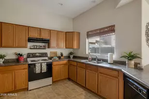 8008 W Zoe Ella Way, Peoria, AZ 85382 - Photo 6