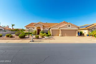 4704 E Hearn Rd, Phoenix, AZ 85032 - Photo 2