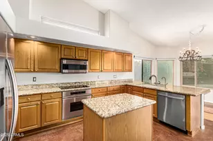 4704 E Hearn Rd, Phoenix, AZ 85032 - Photo 14