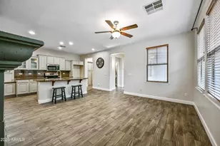 15340 W Dahlia Dr, Surprise, AZ 85379 - Photo 10