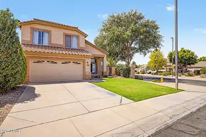 1247 W Pinon Avenue, Gilbert, AZ 85233 - Photo 2
