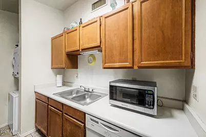 8140 N 107th Avenue #146, Peoria, AZ 85345 - Photo 8
