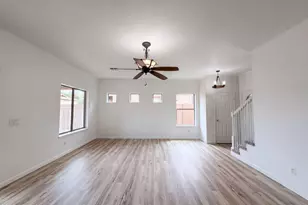5641 S 10th Dr, Phoenix, AZ 85041 - Photo 8
