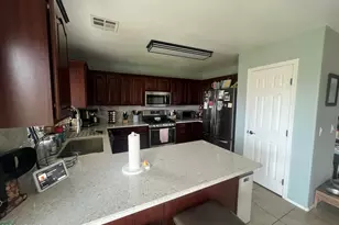 11206 W Chase Dr, Avondale, AZ 85323 - Photo 4