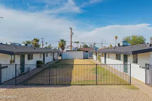 2144 W Heatherbrae Dr, Phoenix, AZ 85015 - Photo 2