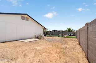 1414 N Rowen Cir, Mesa, AZ 85207 - Photo 44