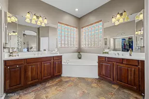 8602 W Helen Ln, Glendale, AZ 85305 - Photo 6