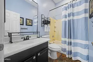 8602 W Helen Ln, Glendale, AZ 85305 - Photo 30
