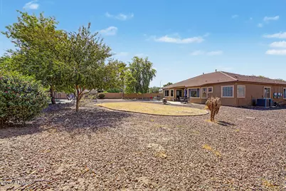 8602 W Helen Lane, Glendale, AZ 85305 - Photo 36