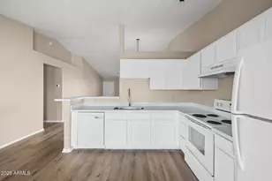 530 E Del Rio St, Chandler, AZ 85225 - Photo 8