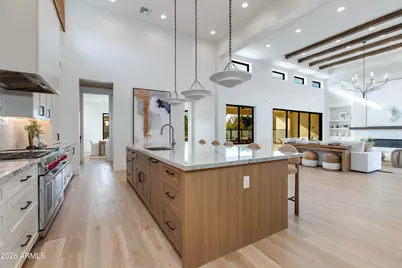 6915 E Jenan Drive, Scottsdale, AZ 85254 - Photo 10
