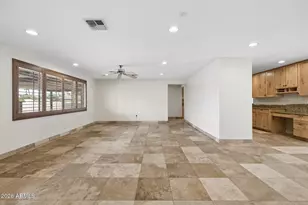 6332 E Earll Dr, Scottsdale, AZ 85251 - Photo 6