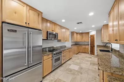 6332 E Earll Drive, Scottsdale, AZ 85251 - Photo 12