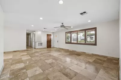 6332 E Earll Drive, Scottsdale, AZ 85251 - Photo 8