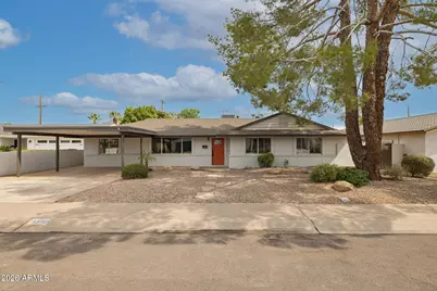 6332 E Earll Drive, Scottsdale, AZ 85251 - Photo 1