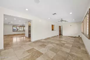 6332 E Earll Dr, Scottsdale, AZ 85251 - Photo 18
