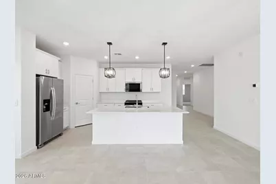 19590 N Barano Circle, Maricopa, AZ 85138 - Photo 4
