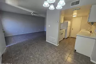 3213 W Royal Palm Rd, Phoenix, AZ 85051 - Photo 10