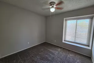 3213 W Royal Palm Rd, Phoenix, AZ 85051 - Photo 14