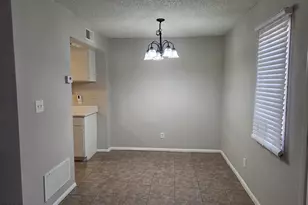 3213 W Royal Palm Rd, Phoenix, AZ 85051 - Photo 6
