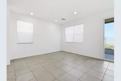 19570 N Barano Circle, Maricopa, AZ 85138 - Photo 14
