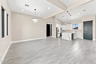 25886 W Denver Hill Dr, Wittmann, AZ 85361 - Photo 6