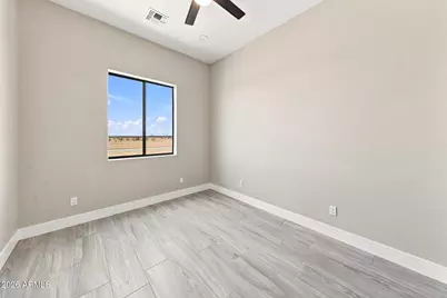 25886 W Denver Hill Drive, Wittmann, AZ 85361 - Photo 36