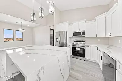 25886 W Denver Hill Drive, Wittmann, AZ 85361 - Photo 18