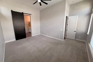 1926 W Holden Dr, Phoenix, AZ 85085 - Photo 4