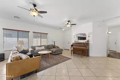 1404 W Santa Gertrudis Trail, San Tan Valley, AZ 85143 - Photo 10