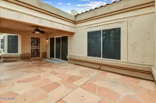 19426 N 84th Ave, Peoria, AZ 85382 - Photo 14