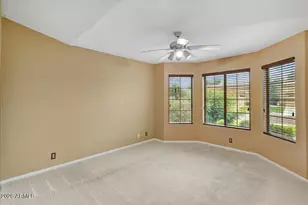 19426 N 84th Ave, Peoria, AZ 85382 - Photo 12